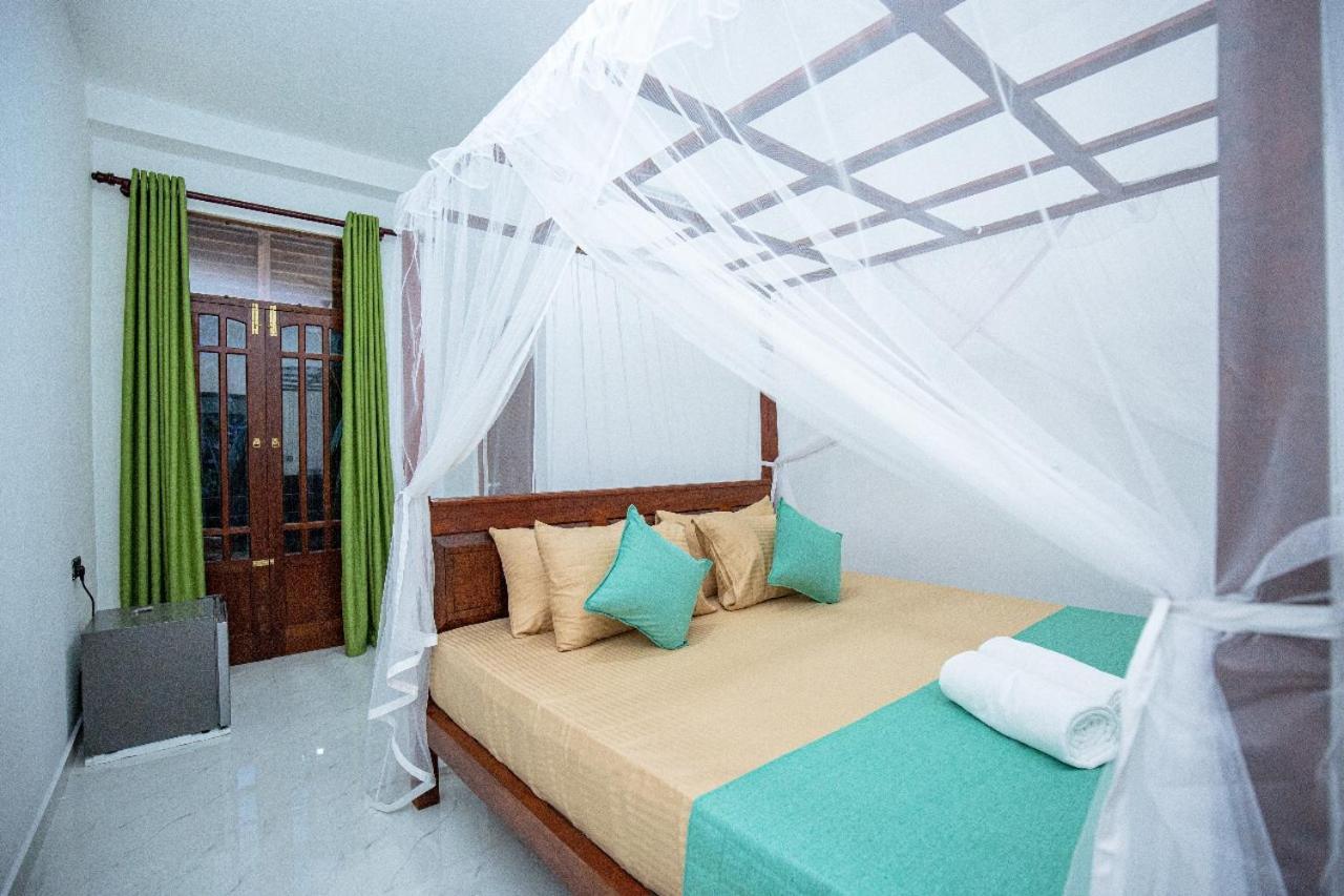 Homejay Residancies Unawatuna Esterno foto
